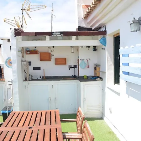 Bonito Atico Aire Acondiconado Y Barbacoa Apartment